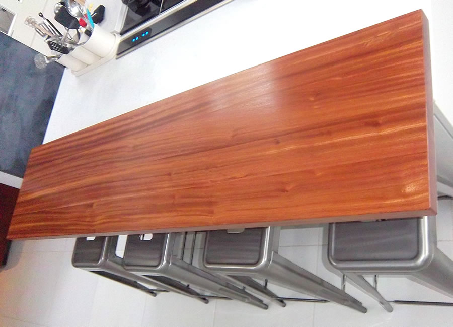 Solid timber breakfast bar joinery by Deco Bespoke
